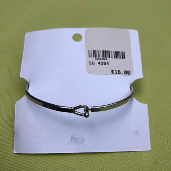 Silver Girl Mermaid Bracelet 🧜🏻♀️ - Picture 5 of 6